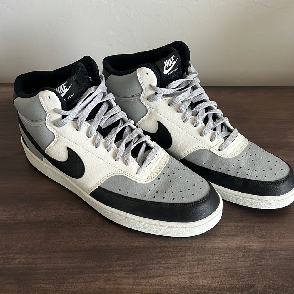 Nike Court Vision Mid Next